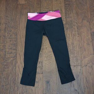 Lululemon Black Inspire Crop leggings sz 6 Pink waistband